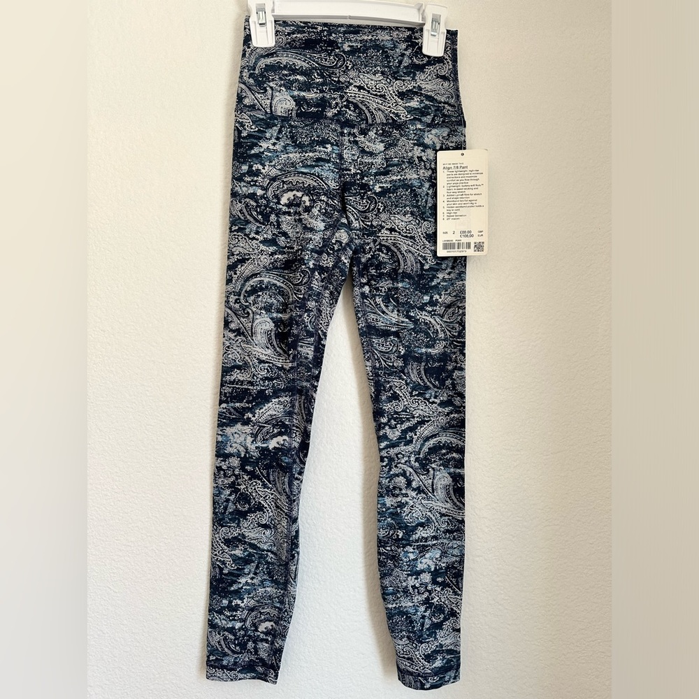 Lululemon 7/8 Align Blue Patterned Leggings • size 2
